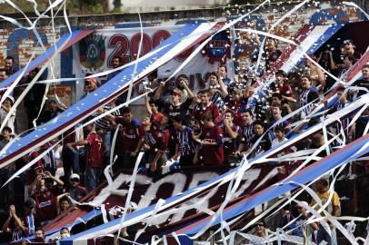  Torcida do Caxias.