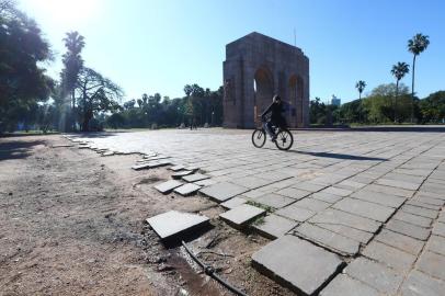  PORTO ALEGRE, RS, BRASIL, 27/06/2019: Argentinos criticam o estado da Redenção