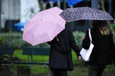  PORTO ALEGRE,RS,BRASIL.2019,06,28.Clima de tempo com chuva em Porto Algre.(RONALDO BERNARDI/AGENCIA RBS).