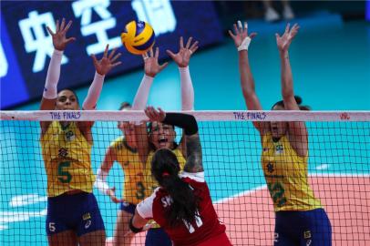 Brasil x Polônia vôlei feminino