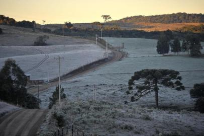 CAXIAS DO SUL, RS, BRASIL, 04/07/2019Geada em Caxias do Sul nas regiões de Vila Seca e Fazenda Souza.Vila Seca (Lucas Amorelli/Agência RBS)