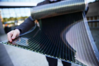  PORTO ALEGRE, RS, BRASIL, 04-07-2019: Filipe Braga Ivo, Diretor de Novos Negócios da Sunew, apresenta o Filme Fotovoltaico Orgânico (OPV ¿ do inglês Organic Photovoltaic), um filme fino, leve, flexível e resistente, produzido com materiais não tóxicos e recicláveis, gerador de energia através da luz (FOTO FÉLIX ZUCCO/AGÊNCIA RBS, Editoria SuaVida).