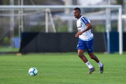 Leonardo Gomes, Léo Gomes, Futebol, Grêmio