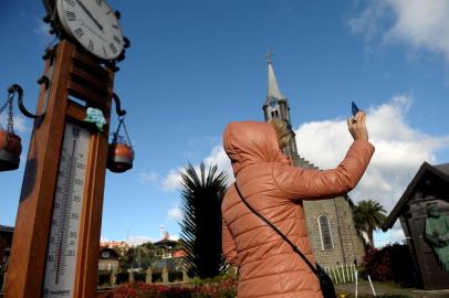  CAXIAS DO SUL, RS, BRASIL, 05/07/2019Expectativa de neve em Gramado lota hotéis da cidade e da região. (Lucas Amorelli/Agência RBS)