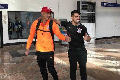 Com Paolo Guerrero, Inter embarca para enfrentar o Palmeiras pela Copa do Brasil