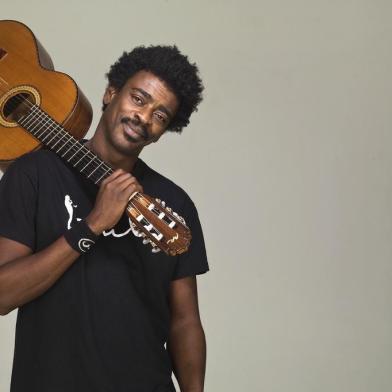 Cantor e compositor Seu Jorge