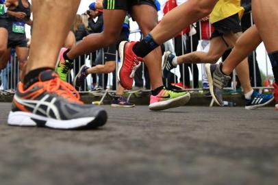  PORTO ALEGRE, RS, BRASIL - 36° Maratona Internacional de Porto Alegre.