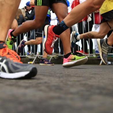  PORTO ALEGRE, RS, BRASIL - 36° Maratona Internacional de Porto Alegre.