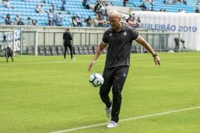 Preparador de goleiros do Grêmio, Rogério Godoy