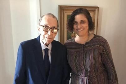 João Gilberto engata namoro com a moçambicana Maria do Céu Harris