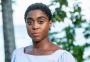 Lashana Lynch será 007 em novo longa da franquia, diz jornal britânico