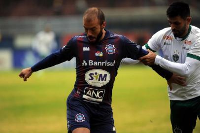  CAXIAS DO SUL, RS, BRASIL, 14/07/2019 - Caxias e Manaus se enfrentam as 16 horas no estádio Centenário, em Caxias do Sul. Jogo 1 das quartas de final da Série D do Brasileirão. (Marcelo Casagrande/Agência RBS)