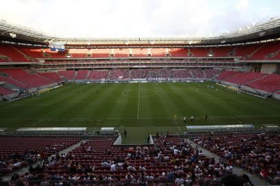 Vista da arena PernambucoSÃO LOURENÃO DA MATA, PE, BRASIL 20.01.2019 Jogo entre Santa Cruz x América-PE, pela primeira rodada do campeonato Pernambucano 2019, partida realizada na Arena Pernambuco (Paulo Paiva/Agif/Folhapress)Local: Arena Pernambuco ;SÃ£o LourenÃ§o