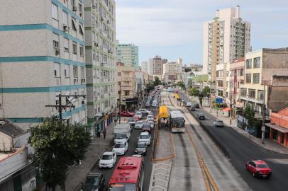 Código: 29933Porto Alegre, RS - 16/07/2019 - Inicia fase de conclusão das obras do corredor da Avenida Protásio Alves. Foto: Joel Vargas / Arquivo PMPA