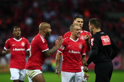  PORTO ALEGRE, RS, BRASIL - Partida entre Internacional e Palmeiras, válida pela Copa do Brasil 2019, no Estádio Beira Rio, em Porto Alegre (RS), nesta quarta-feira (17)