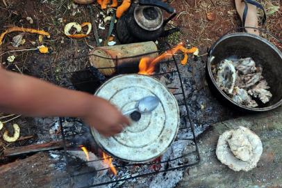  Índices de pobreza no RS.Índios kaingang ,Aldeia Estiva, em Redentora.Indexador:                                 