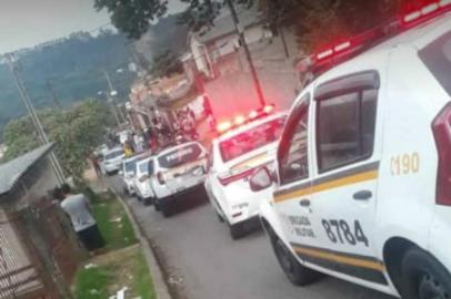 confronto entre traficantes e policia