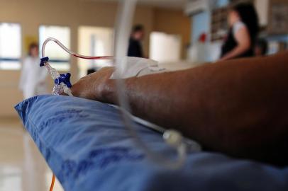  CAXIAS DO SUL, RS, BRASIL, 16/10/2018 - Pacientes com câncer precisam ser submetidos a tratamento quimioterápico. NA FOTO: pacientes em tratamento no Instituto do Câncer do Hospital Pompéia (INCAN). (Marcelo Casagrande/Agência RBS)