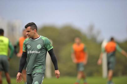 CAXIAS DO SUL, RS, BRASIL, 23/07/2019Treino do Juventude no CT antes do jogo contra o São José (POA), pela série C. Eltinho - lateral esquerdo(Lucas Amorelli/Agência RBS)