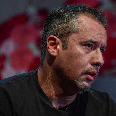 Brazilian theater director Roberto Alvim attends an interview with AFP in Sao Paulo, Brazil, on July 18, 2019. - Creating a cultural war machine in Brazils performing arts is renowned theatre director Roberto Alvims mission as he seeks to eradicate progressive ideas from the stage. (Photo by NELSON ALMEIDA / AFP)