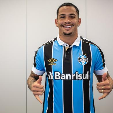 Luciano, atacante do Grêmio