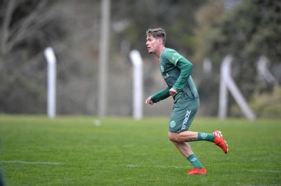 CAXIAS DO SUL, RS, BRASIL, 23/07/2019Treino do Juventude no CT antes do jogo contra o São José (POA), pela série C. Denner - meia(Lucas Amorelli/Agência RBS)