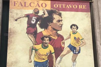 Exposição em homenagem a Paulo Roberto Falcão na embaixada brasileira em Roma