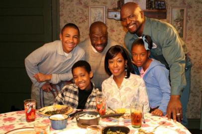 caption: Everybody Hates Funerals -- Jimmie Walker (center, pictured with the cast) guest stars as Rochelles father Gene, who unexpectedly dies at the dinner table while in town for a visit in EVERBODY HATES CHRIS on The CW  . Clockwise, top right: Terry Crews, Imani Hakim, Tichina Arnold, Tyler James Williams,  Tequan Richmond and Jimmy Walker. Photo: Richard Cartwright&#169;2005 CBS Broadcasting Inc. All Rights Reservedcopyright: