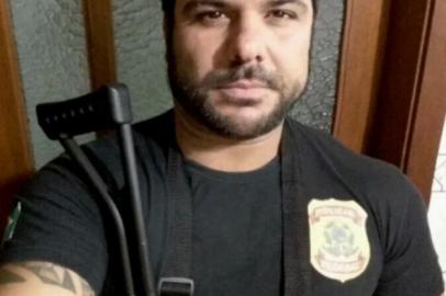 Falso policial federal. Preso pela PF. Daniel Lopes da Silveira, 38 anos,