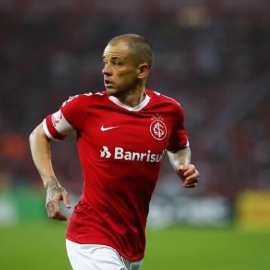  PORTO ALEGRE, RS, BRASIL - D'Alessandro durante a partida entre Internacional e Palmeiras, válida pela Copa do Brasil 2019, no Estádio Beira Rio, em Porto Alegre (RS), nesta quarta-feira (17)