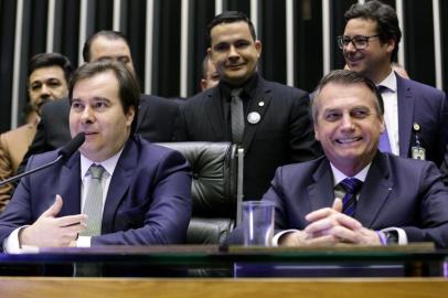 Homenagem ao Senhor Carlos Alberto de Nóbrega. Presidente da Câmara dos Deputados, dep. Rodrigo Maia (DEM-RJ) e Presidente da República Federativa do Brasil, Jair Bolsonaro. Foto: Michel Jesus/ Câmara dos Deputados