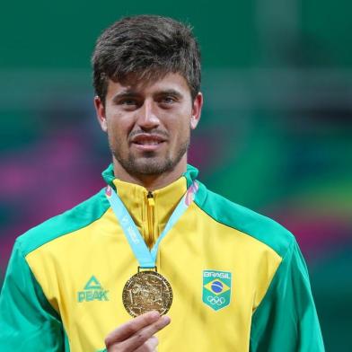  João Menezes (Brasil), medalha de ouro, enfrenta Tomás Barrios (Chile) na final do tênis dos Jogos Pan-Americanos Lima 2019. Local: Club Lawn Tennis, em Lima (Peru). Data: 04.08.2019. Crédito obrigatório: Abelardo Mendes Jr/ rededoesporte.gov.br