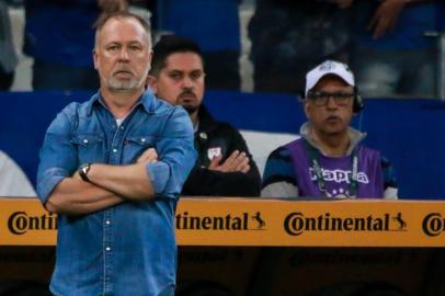 BELO HORIZONTE, MG - 07.08.2019: CRUZEIRO X INTERNACIONAL - Mano Menezes, treinador do Cruzeiro, durante Cruzeiro x Internacional, partida válida pelas semifinais da Copa do Brasil 2019, realizada no Estádio Mineirão, Belo Horizonte, MG. (Foto: Dudu Macedo/Fotoarena/Lancepress!)