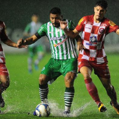  CAXIAS DO SUL, RS, BRASIL, 08/08/2019. Juventude x Tombense, jogo válido pela 16ª rodada do Grupo B da série C do Campeonato Brasileiro e realizado no estádio Alfredo Jaconi. (Porthus Junior/Agência RBS)