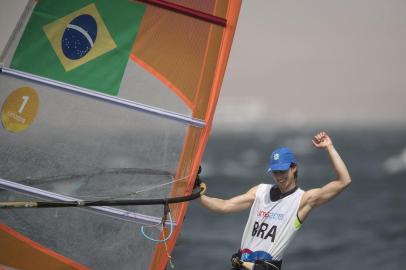  09.08.2019 - Jogos Pan-Americanos Lima 2019 - Lima (PER) - MEDAL RACE - Disputa de medalhas na Vela em Paracas. Na foto a brasileira Patricia Freitas medalha de ouro na competição de 49FX . Foto: ©Jonne Roriz/COBLocal: LimaFonte: Jonne Roriz/COB