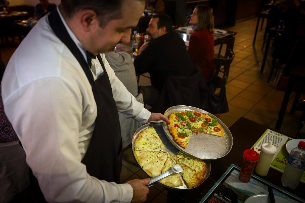 Restaurante e Pizzaria com Buffet e Rodízio de Pizzas Porto Alegre