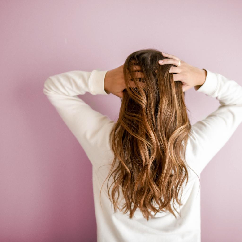 Cabelo bem cuidado no inverno com o Mundo do Cabeleireiro