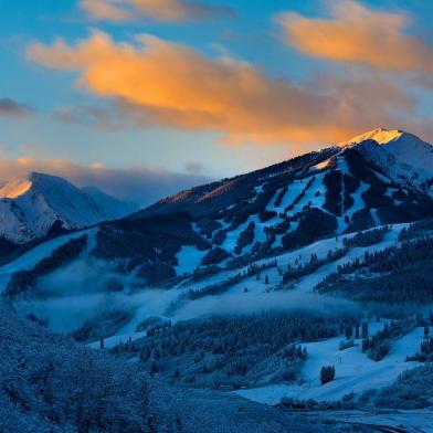 Temporada de esqui em Aspen, nos Estados Unidos, começa em 28 de novembro de 2013.