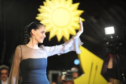  GRAMADO, RS, BRASIL 26/08/201644º Festival de Cinama de Gramado. Na foto a atriz homenageada Sonia Braga.(Felipe Nyland/Agência RBS)