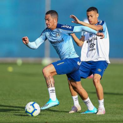 Treino Gremio Treino do Grêmio no CT Luiz Carvalho.Editoria: SPOIndexador: Lucas UebelSecao: futebolFonte: Gremio.netFotógrafo: Treino Gremio 