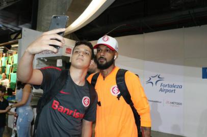 Com Bruno Silva, delegação do Inter desembarca em Fortaleza