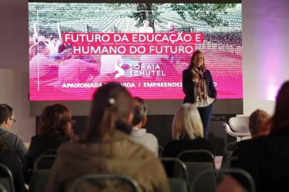  PORTO ALEGRE, RS, BRASIL - 2019.08.17 - Soraia Schutel, Cofounder e CEO Sonata Brasil, da palestra sobre educação em Porto Alegre. (Foto: ANDRÉ ÁVILA/ Agência RBS)