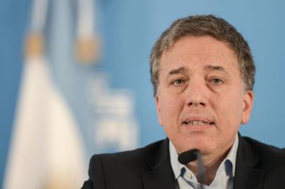  (FILES) In this file photo taken on April 17, 2019 Argentinian Economy Minister, Nicolas Dujovne, talks during a press conference at the presidential residence in Olivos, Buenos Aires. - Argentine Economy Minister Nicolas Dujovne resigned from his position on August 17, 2019 and will be replaced by Hernan Lacunza, according to Argentinian media reports. (Photo by JUAN MABROMATA / AFP)Editoria: POLLocal: Buenos AiresIndexador: JUAN MABROMATASecao: diplomacyFonte: AFPFotógrafo: STF