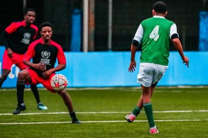  PORTO ALEGRE, RS, BRASIL, 18/08/2019: Copa dos Refugiados 2019 - Etapa Porto Alegre/RS -  torneio de futebol com migrantes e refugiados . Estádio Passo Dareia  (Foto: Omar Freitas / Agência RBS)Indexador: NGS