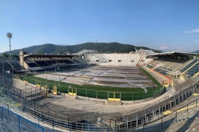 Atalanta reforma estádio para receber a Liga dos Campeões e amplia seu Gewiss Stadium