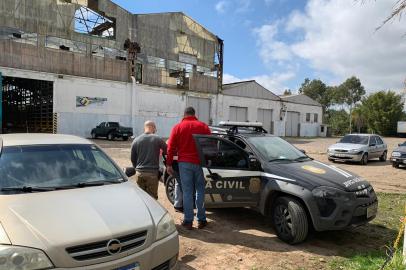 Proprietário de local onde funciona metalúrgica e oficina em Porto Alegre é preso por furto de energia 