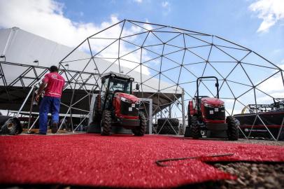  ESTEIO, RS, BRASIL - 2019.08.21 - Preparativos finais para Expointer 2019, em Esteio. (Foto: ANDRÉ ÁVILA/ Agência RBS)Indexador: Andre Avila