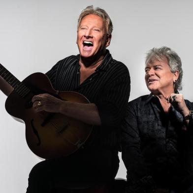 A dupla Air Supply vai tocar em Porto Alegre.