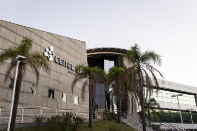 PORTO ALEGRE, RS, BRASIL, 26-06-2018: Sede da Ceitec no bairro Lomba do Pinheiro. Ceitec é uma empresa pública federal vinculada ao Ministério da Ciência, Tecnologia, Inovações e Comunicações (MCTIC), criada em 2008, que atua no segmento de semicondutores, com o objetivo de posicionar o Brasil como um player global em microeletrônica. (Foto: Mateus Bruxel / Agência RBS)