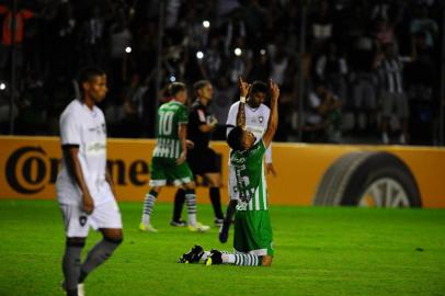 CAXIAS DO SUL, RS, BRASIL, 11/04/2019. Juventude x Botafogo-RJ, partida válida pelo jogo da volta da terceira fase da Copa do Brasil 2019 e realizada no estádio Alfredo Jaconi. (Porthus Junior/Agência RBS)